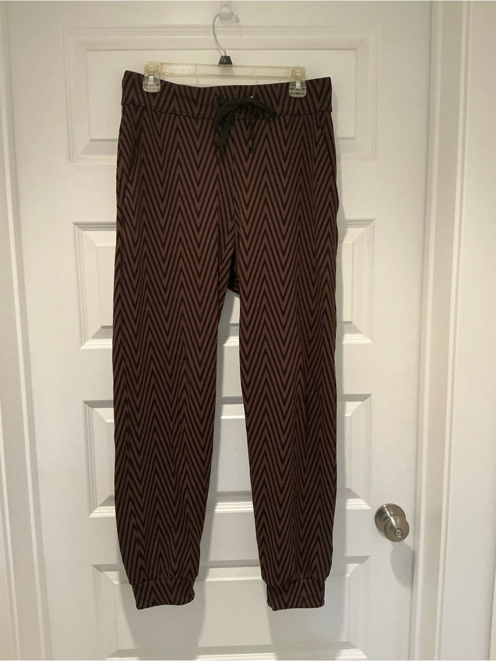 NOLI Chevron Zig Zag Jogger Pants Brown & Black Large
